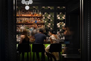 Bar No. 3 place picture