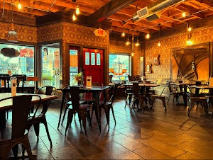 Re:Bar Cafe & Juicestillery place picture