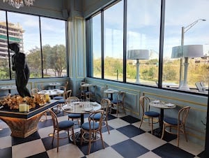 Annabelle Brasserie place picture